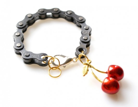 Bike cherry  Republika jewelry