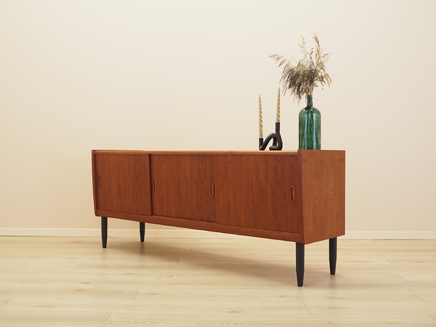 komody Sideboard tekowy z lat 70. z drzwiami przesuwnymi, Dania