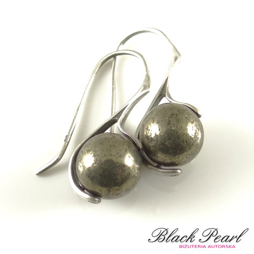 Kule Pirytu - kolczyki Black Pearl