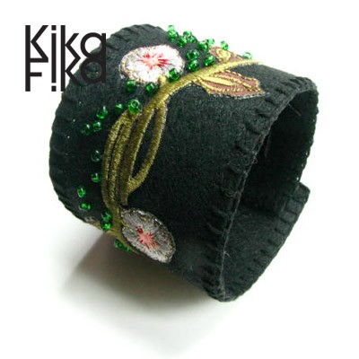z fasonem Kika Fika