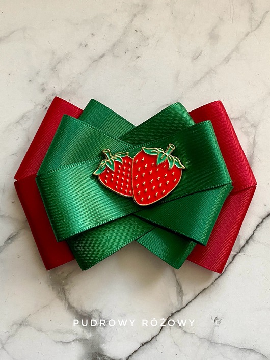 broszki Brosza z Truskawkami Kolekcja Limitowana  FRUIT Nowość