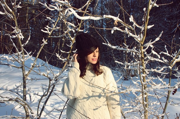 czapki damskie Czarna czapka  chunky beanie  z wełną