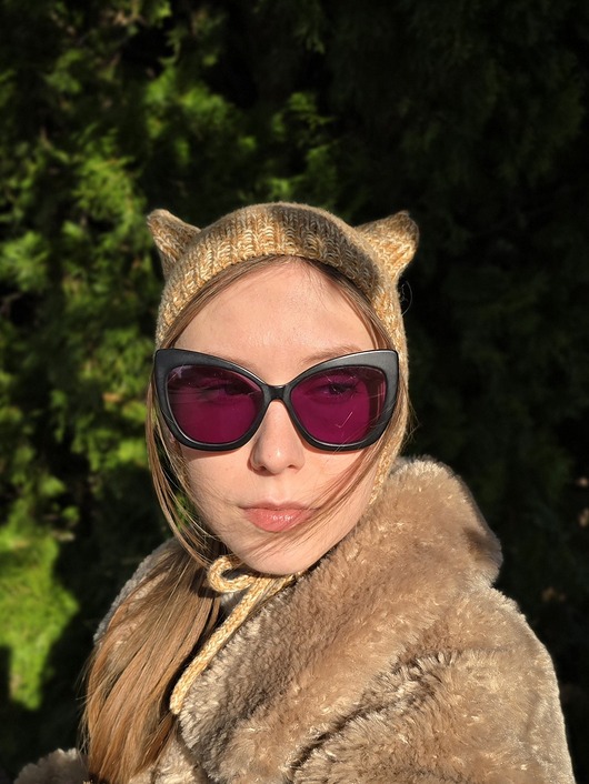 czapki damskie Naturalnie farbowana czapka z uszkami Merino Orzech