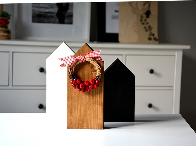 3 domki z wiankiem Wooden Love
