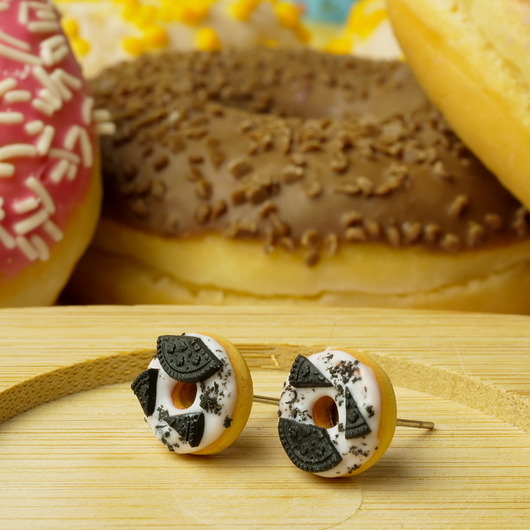 kolczyki z masy plastycznej Kolczyki donuty z oreo
