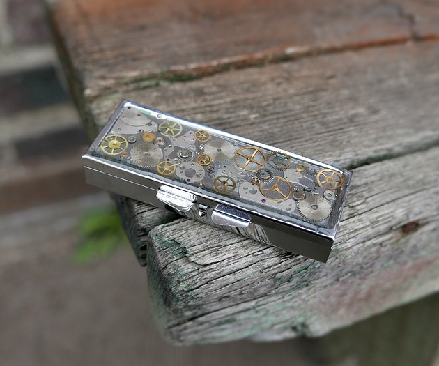 akcesoria różne Mechaniczne puzderko 011