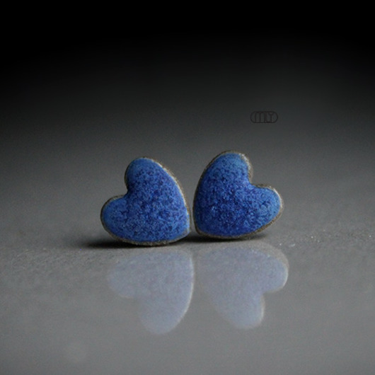 kolczyki ceramiczne Mini Serca 7mm/stal chirurgiczna/