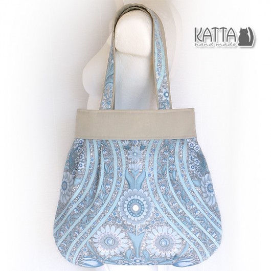 romantic blue Katta