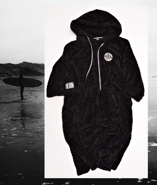 bluza z kapturem damska Poncho Biggy Da Black Smile