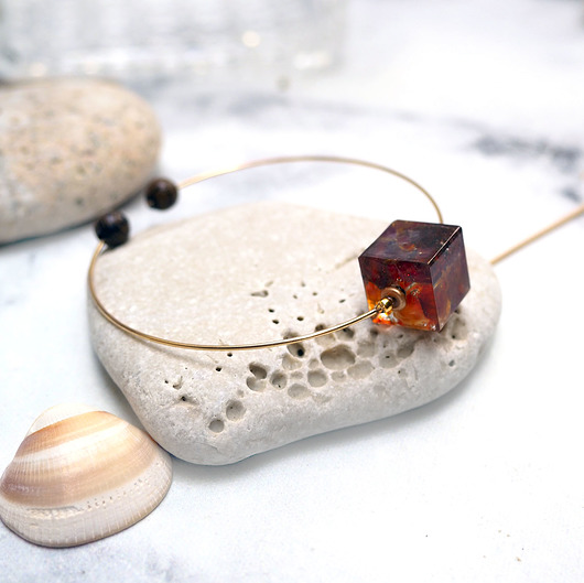 bransoletki - inne SIMPLE AMBER bransoletka bursztynem w żywicy