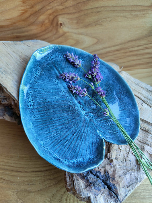 patery i talerze Talerz ceramiczny liść