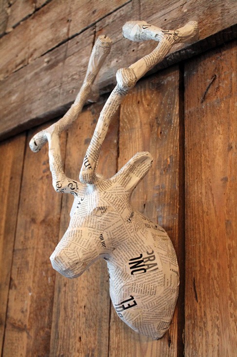 Jelonek gazetowy  PAPER SCULPTURE