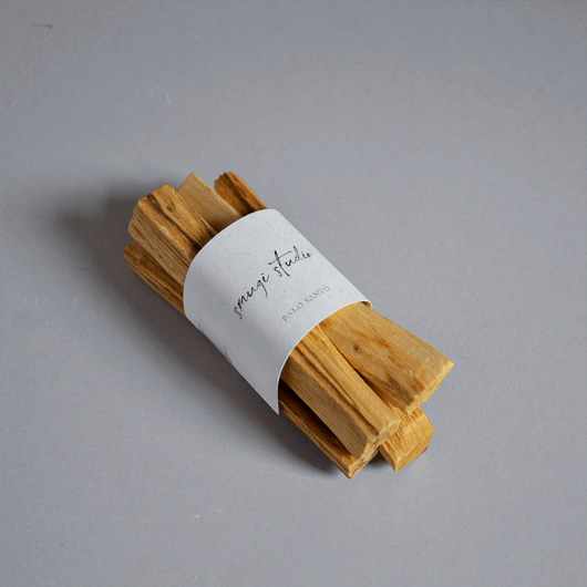 Podstawki pod kadzidełka Palo Santo
