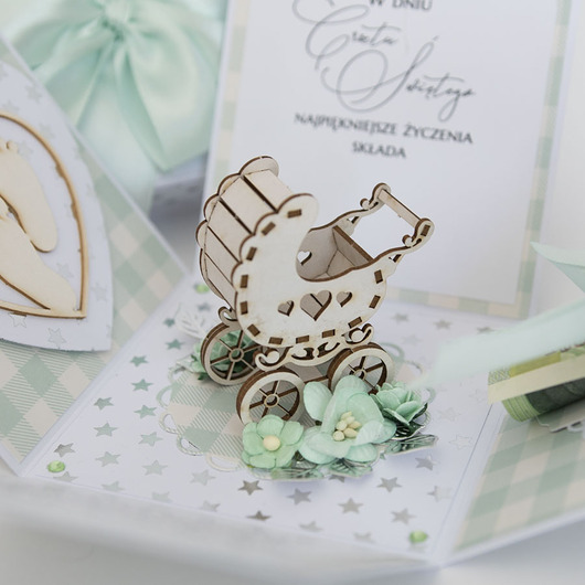 kartki, zaproszenia na chrzest Pamiątka Chrztu św. exploding box kartka 3d