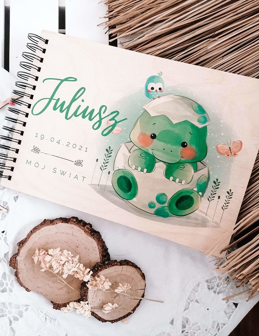 Chrzest - inne ZIELONY DINUŚ personalizowany prezent dla chłopca na chrzest