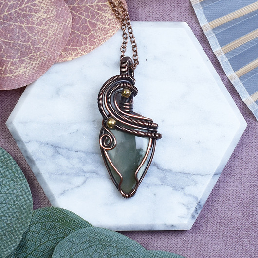 wisiory Miedziany wisiorek wire wrapping z wertycytem #521