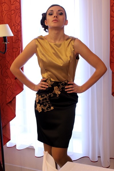 Elegancka z koronką Sylwia Snoch
