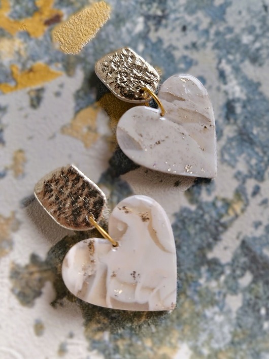 kolczyki z masy plastycznej Kolczyki serca DELIKATNOŚĆ