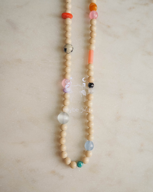 chokery Naszyjnik z kamieni rzecznych nieregularny