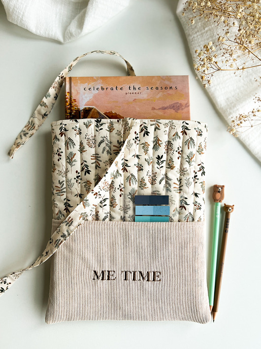 pokrowce i etui - różne Etui na książkę - Me time