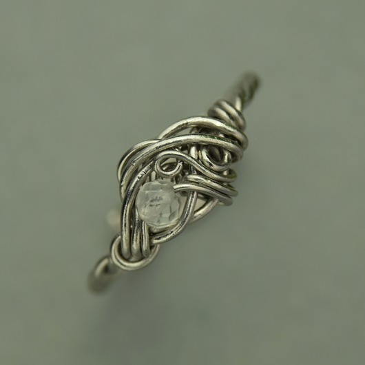pierścionki - różne Mini pierścionek regulowany kryształ górski wire wrapping