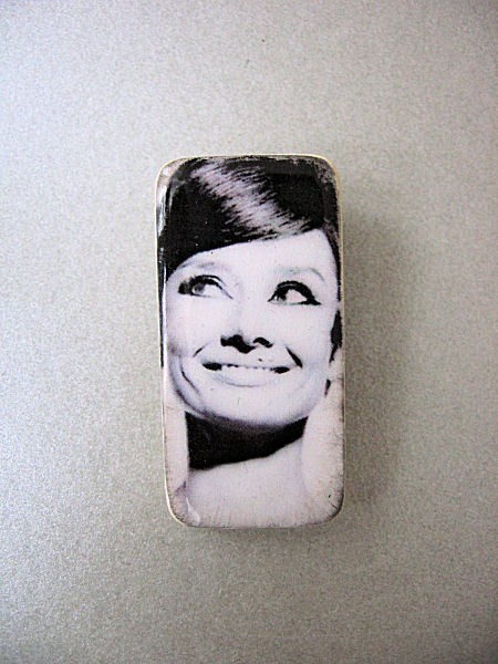 audrey Galeria Belladonna