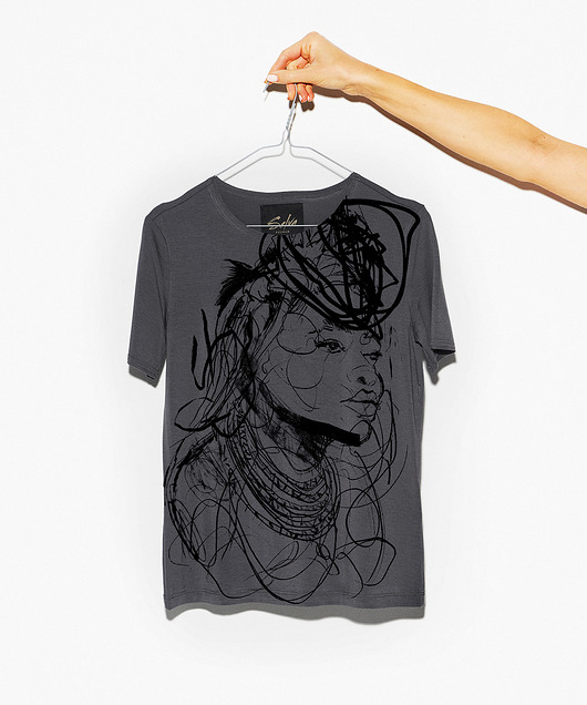 Himba sketch woman steel SELVA