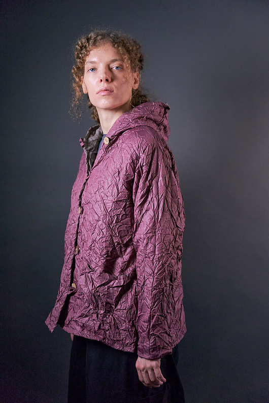 płaszcze i kurtki męskie Kurtka ocieplana plisowana/gnieciona z kapturem