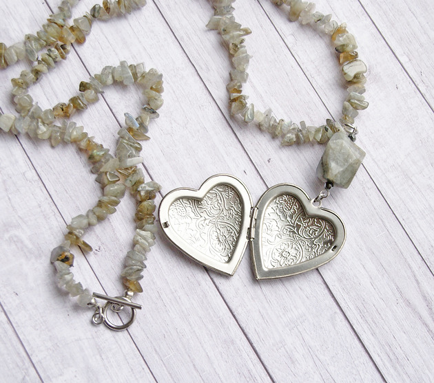 wisiory S A L E : unikatowy sekretnik z labradorytem