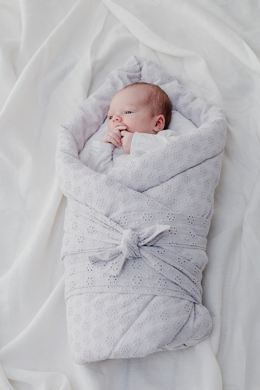 rożek niemowlęcy haftowany jasnoszary BABYLY babyly