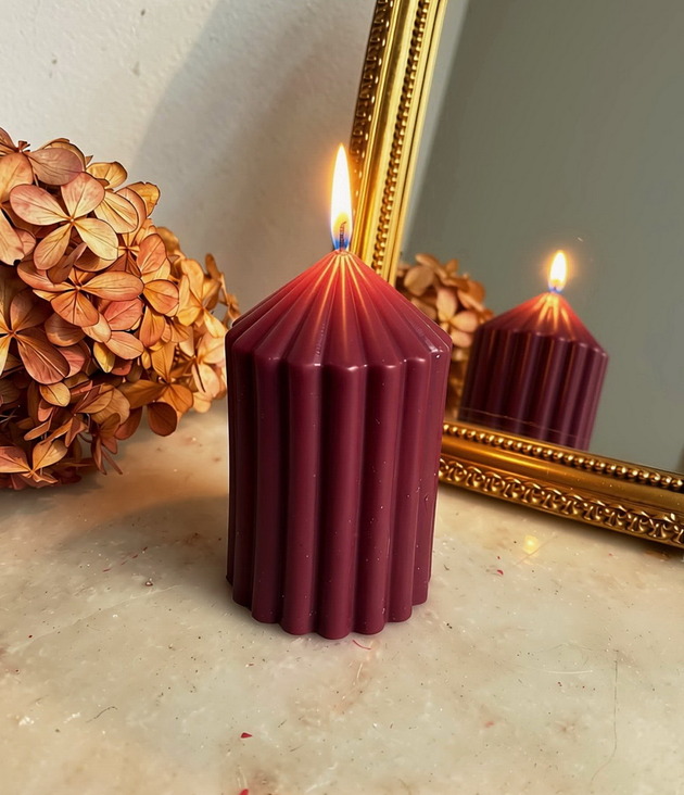 świeczniki i świece Świeca ekologiczna sojowa dekoracyjna "Burgundy Touch" 80x50mm