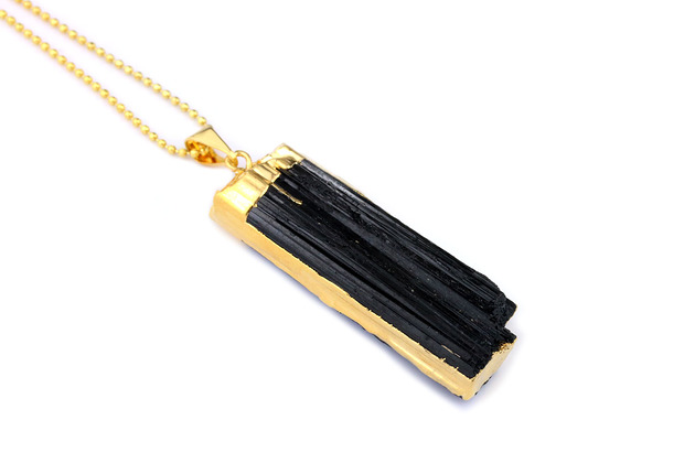 Colare Surowy Turmalin Czarny Oblany złotem Brazi Druse Jewelry