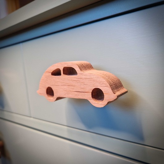gałki do mebli Drewniane gałki do mebli, auto, autko
