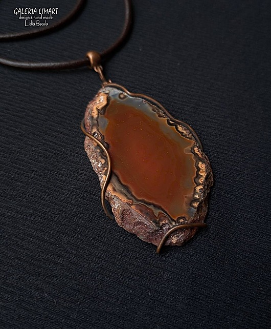 wisiory Wisior z agatem brazylijskim w pięknej kolorystyce Handmade trafiony prezent