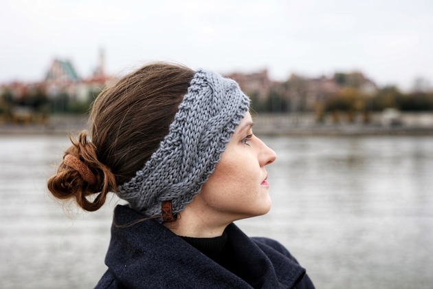 opaski do włosów Szara wełniana opaska warkoczowa