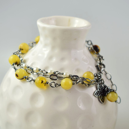 bransoletki z kamieni naturalnych Bursztyn z perłami w srebrze - bransoletka