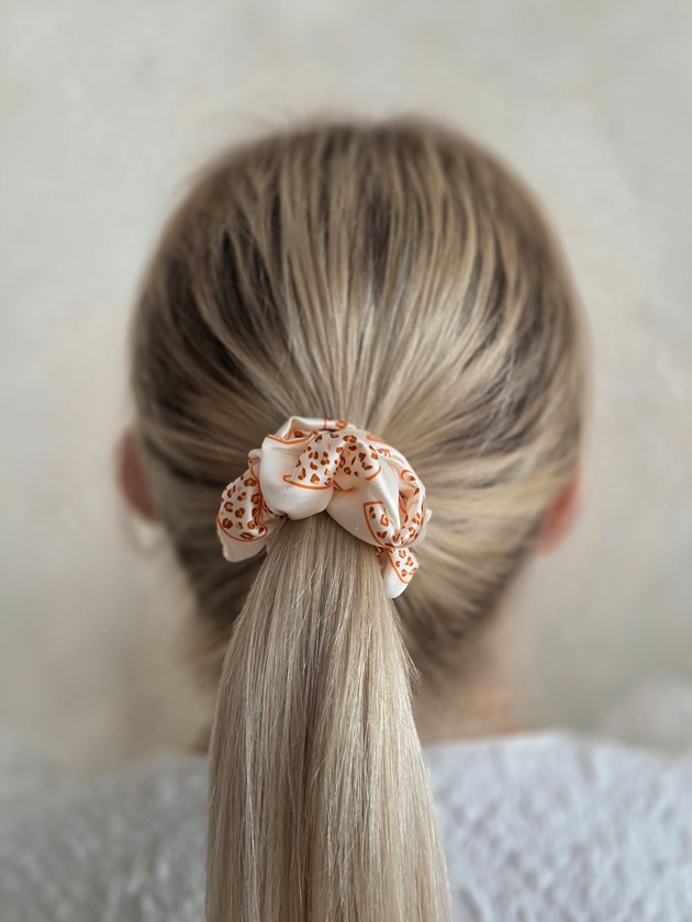 gumki do włosów Gumka jedwabna, scrunchie, wild love spots MIDI
