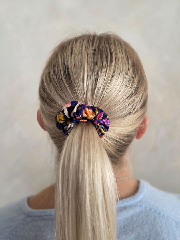 gumki do włosów Gumka jedwabna, scrunchie, wild magic forest MIDI