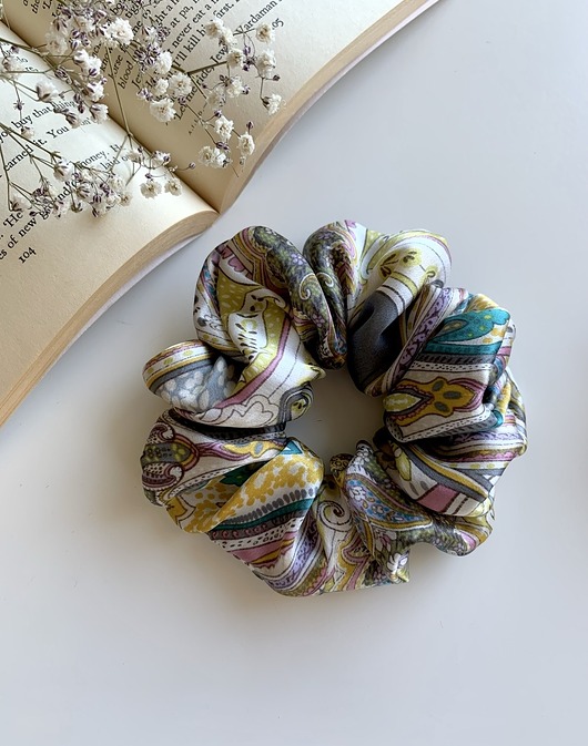 gumki do włosów Jedwabna gumka do włosów scrunchie Irene