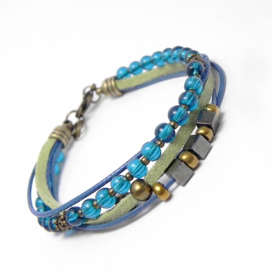 hippie blue Lahovska