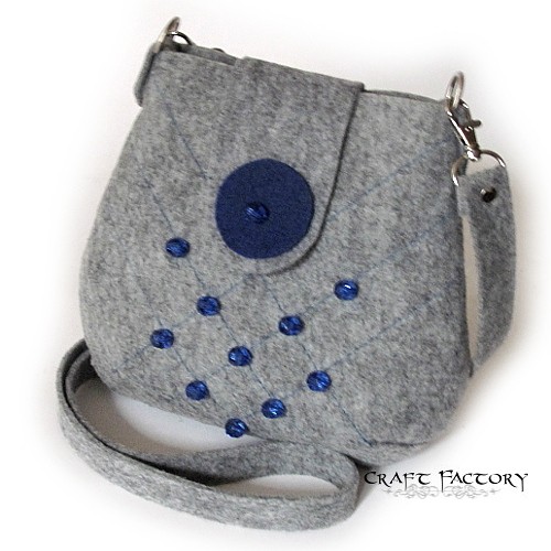 Crystals in Deep Blue - torebka na ramię Craft Factory
