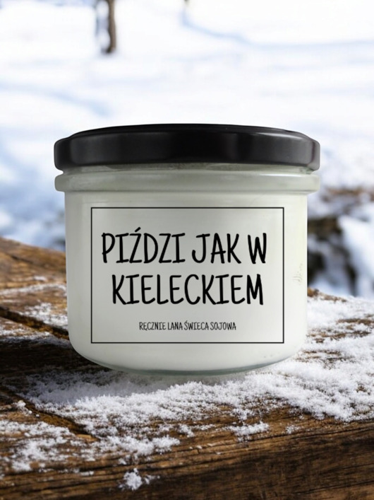 świece zapachowe Świeca sojowa PIŹDZI JAK W KIELECKIEM 235 ml Mikuno
