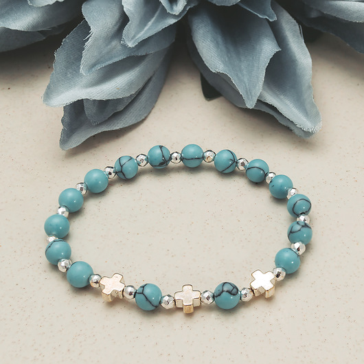 bransoletki z kamieni naturalnych Turkusowa bransoletka z krzyżykiem  Bransoletka z turkusu syntetycznego