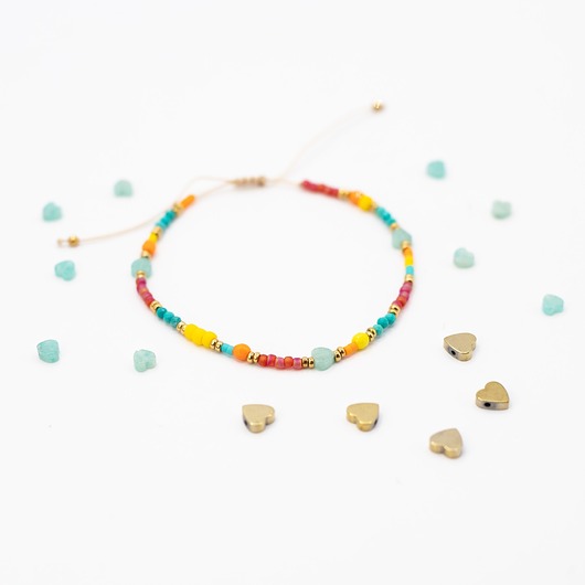 bransoletki z kamieni naturalnych Bransoletka z amazonitem, magnezytem, hematytem i koralikami