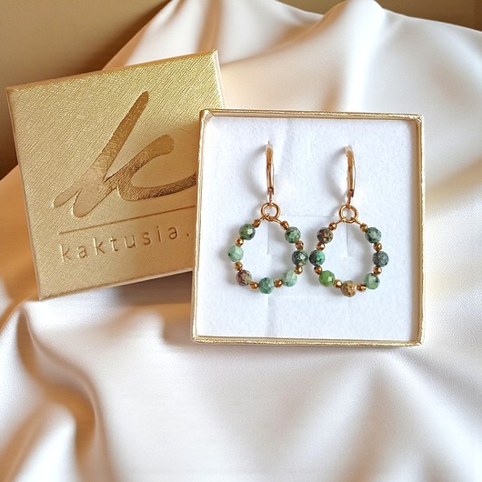 kolczyki z kamieniami Kolczyki : turkus afrykański : wianki : delikatne : bigle angielskie