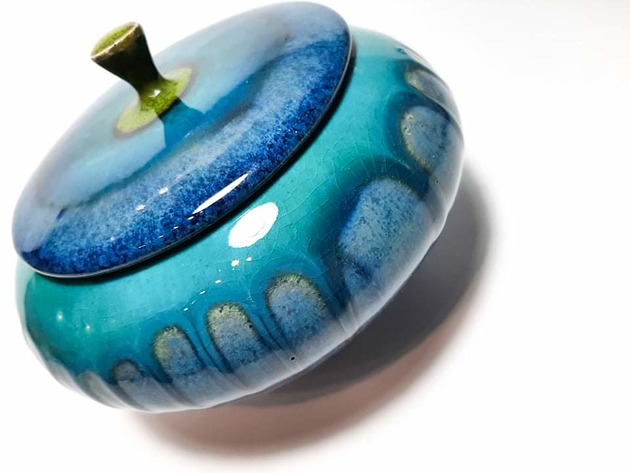 cukiernice Ceramiczna sukiwrnica -uszkodzona