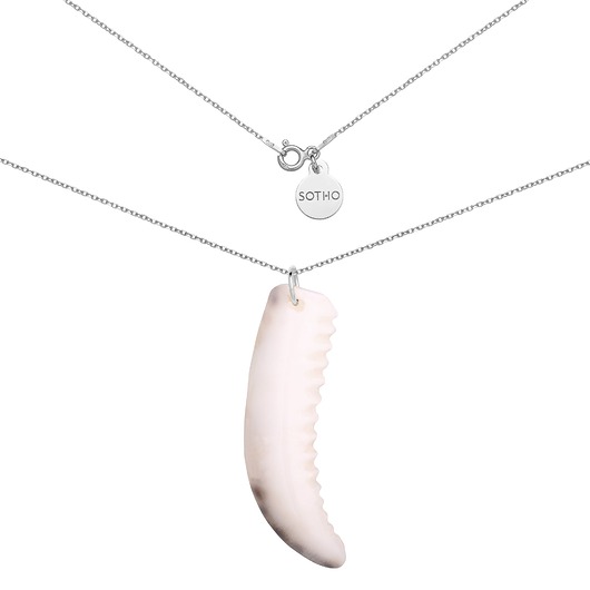 srebrne naszyjniki Srebrny naszyjnik z kłem rekina