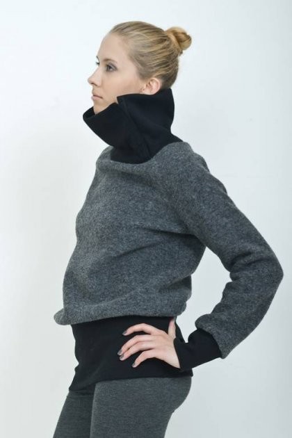 08/W10 BLUZA studiobaba