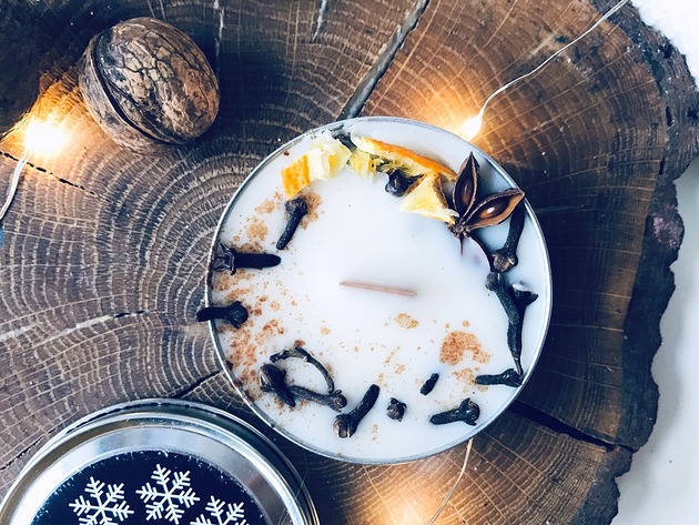 Świeca świąteczna -Pomarańcza z przyprawami MoKa candles