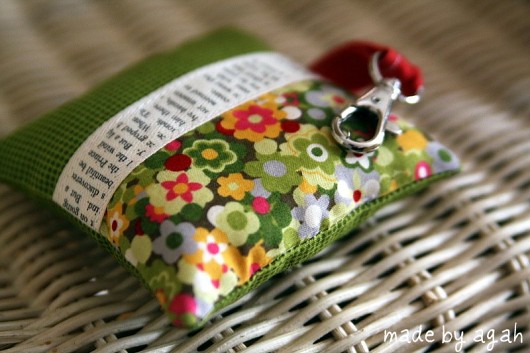 Brelok Bookworm made by agah